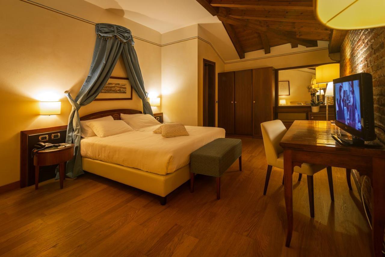 Hotel Alla Torre Кастельфранко-Венето Экстерьер фото